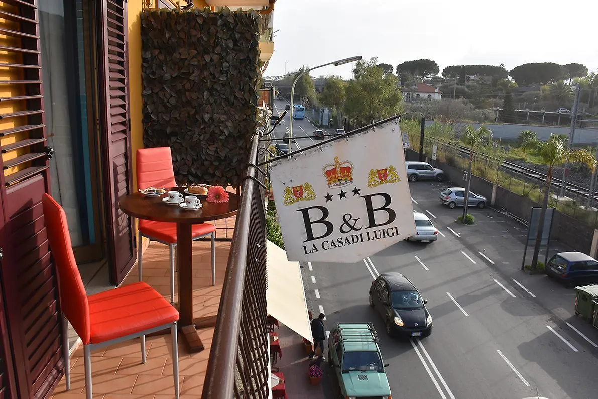 B&B La Casa Di Luigi Giardini-Naxos Bed & Breakfast